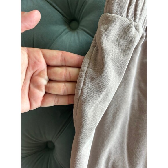 Brandy Melville John Galt Sweatpants - Picture 3 of 9
